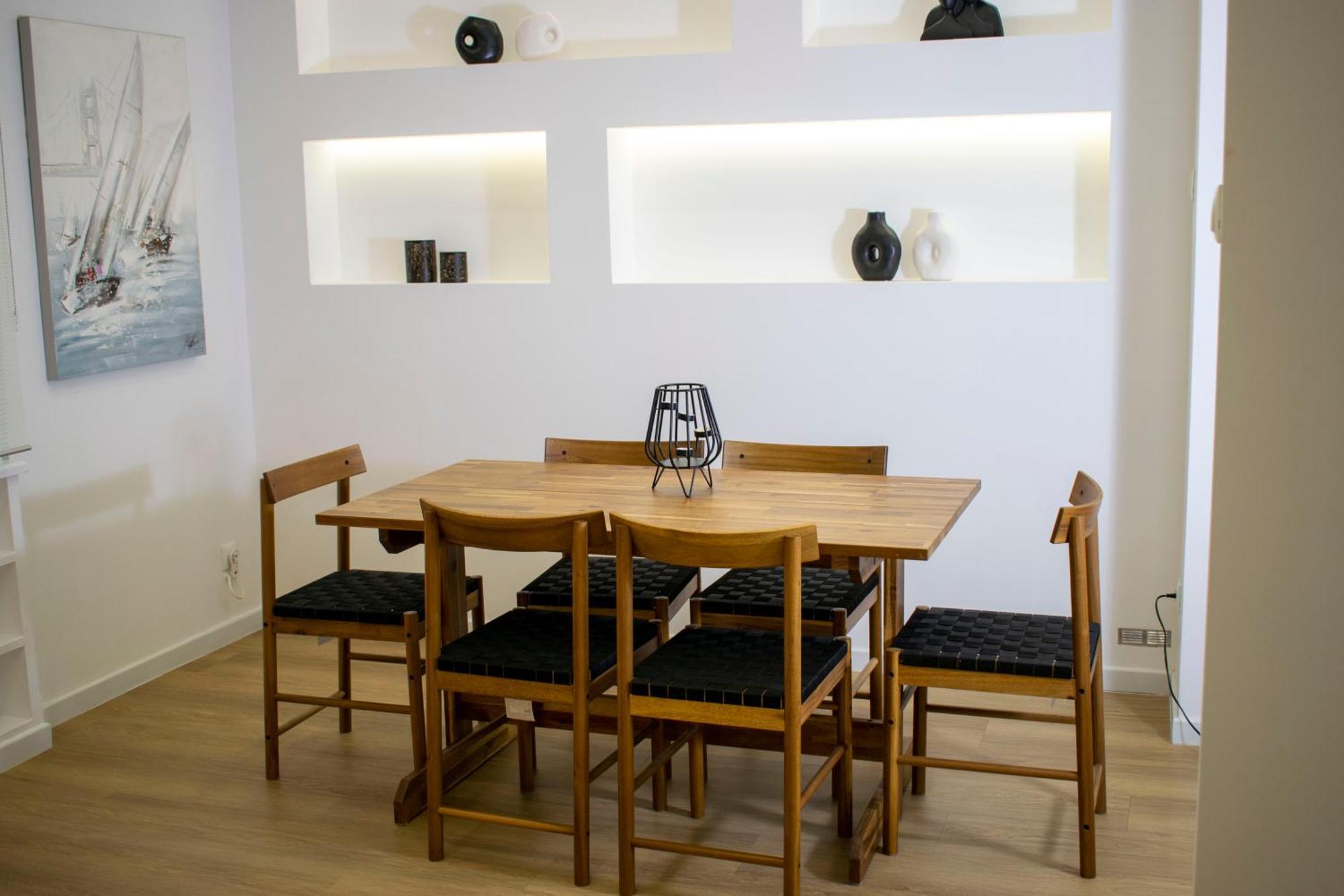 Magnificent Marina Zeas Apartment
